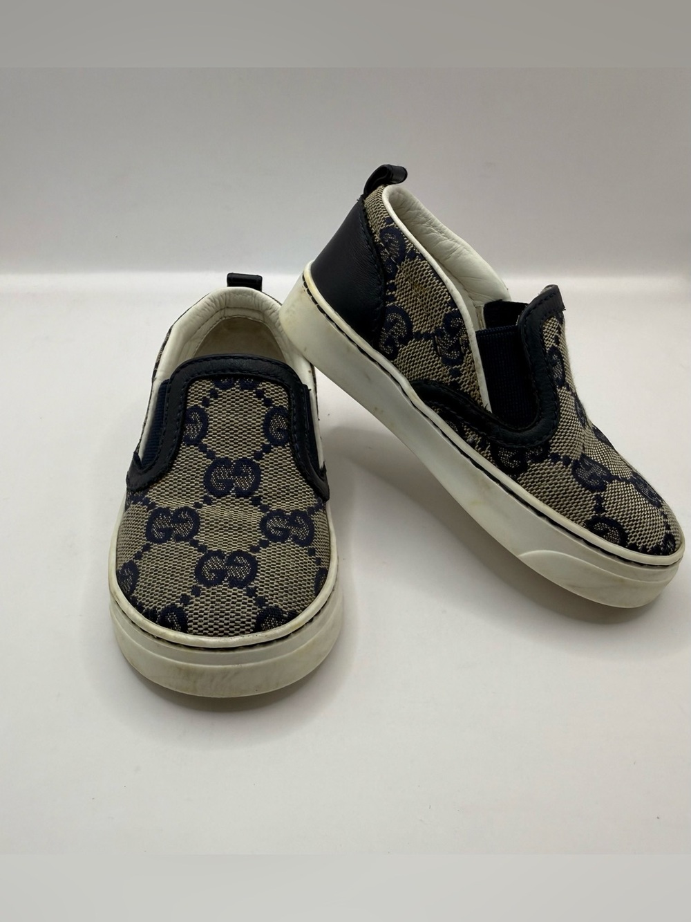 Gucci Kids Beige & Navy GG Slip-On Sneakers Size EU 20